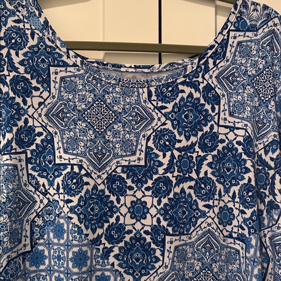 Tunic - Picture 2 of 2